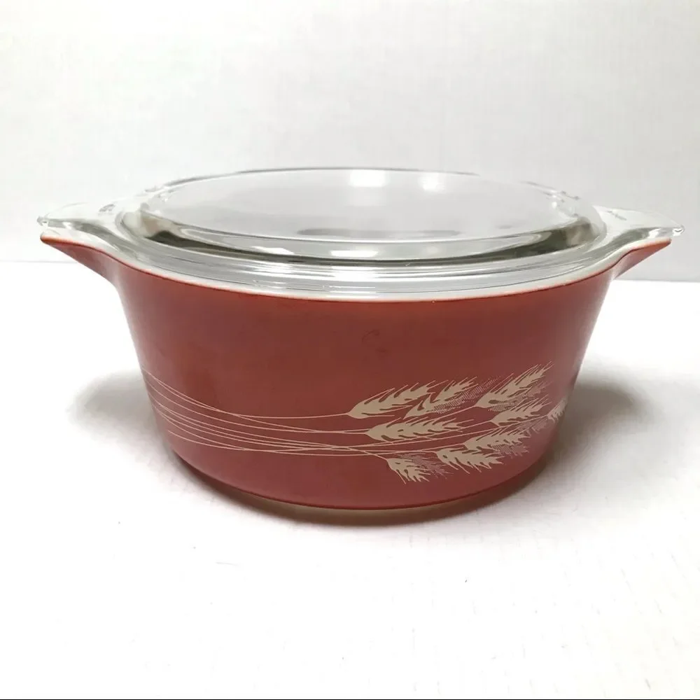 Vintage Pyrex rust Autumn Harvest 475-B 2.5 quart casserole dish with lid‎